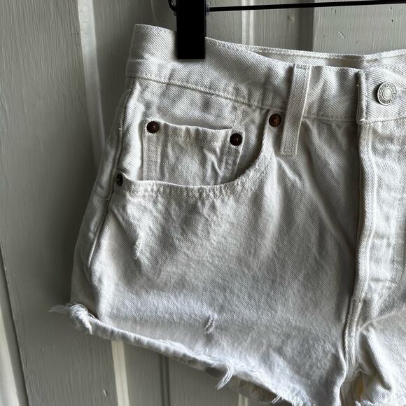 Levi’s 501 Original Cuf-Off Jean Shorts White - Picture 3 of 12